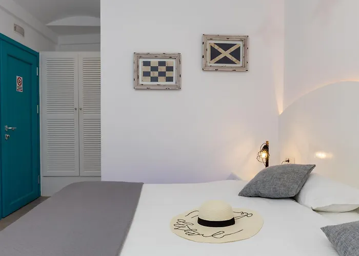 Nikolas Hotel